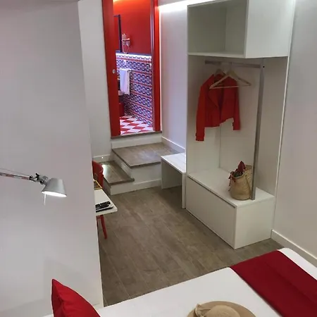 Xenia House Гостевой дом 4*