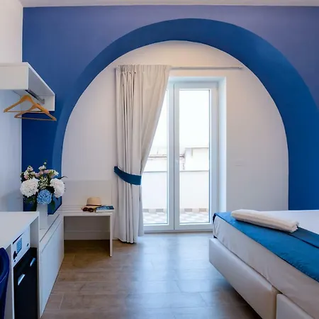 Xenia House Гостьовий будинок