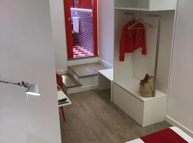 Xenia House Gasthof 4*