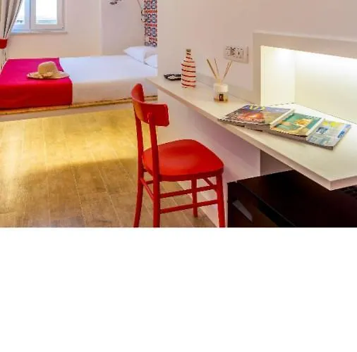 בית הארחה Xenia House 4*