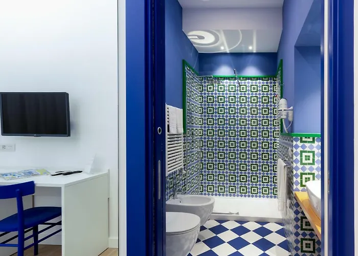 Xenia House בית הארחה